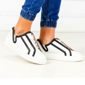 Stuart Weitzman sz 8.5